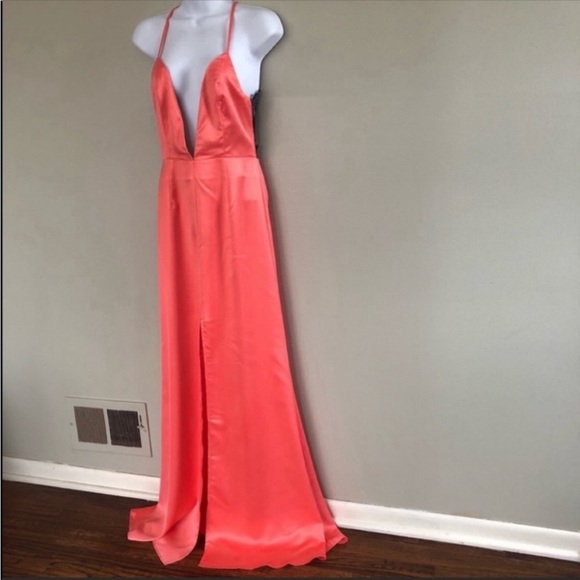 Lovers + Friends Helena Gown NWOT - Picture 3 of 15